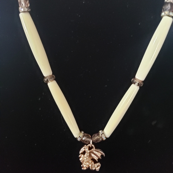 Chokers - Picture 9 of 16